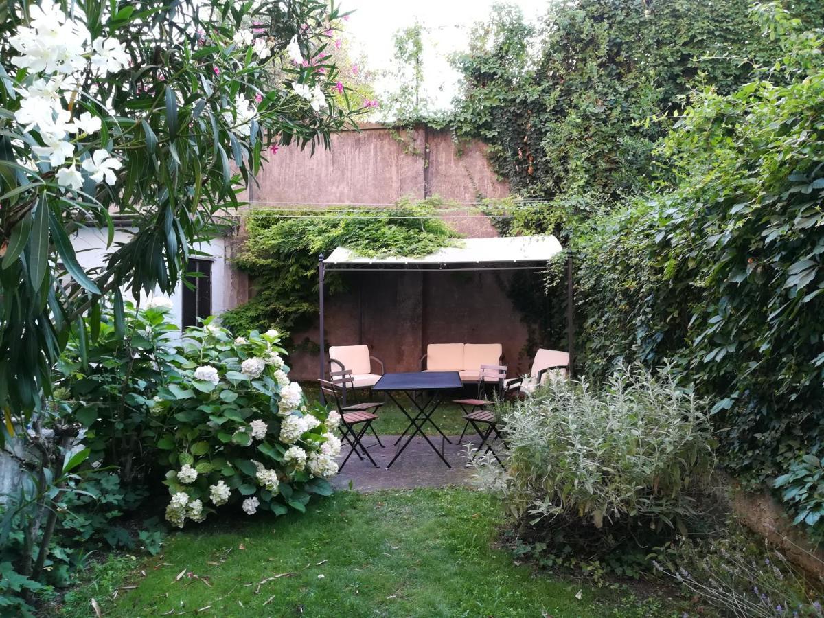 Accogliente A Dorsoduro Con Giardino! * Venedig